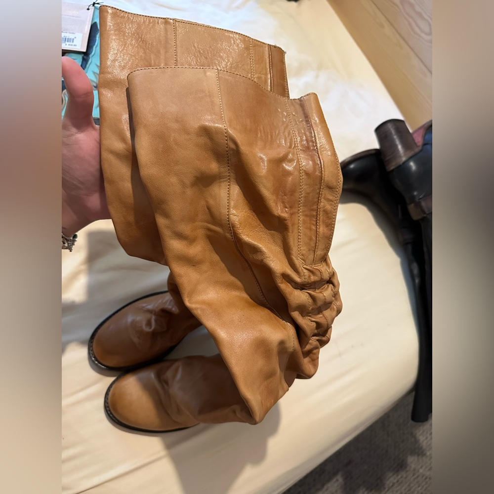New boots, never used size #37